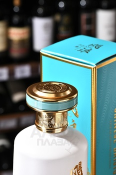 Baijiu Goalong Julang - байдзю Гоалонг Джуланг 0.5 л в п/у