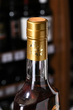 Коньяк Иджеван Премиум 5 лет 0.5 л в п/у