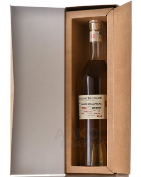 Raymond Ragnaud Grand Champagne 1-Cru Millesime 2005 - коньяк Реймонд Раньо Гранд Шампань Премье Крю Миллезиме 2005 года 0.7 л в п/у
