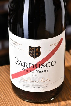 Pardusco Vinho Verde DOC - вино Пардуску Винью Верде ДОК 0.75 л красное сухое