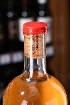 Tchotiashvili Khikhvi Natural Kvevri Reserve - вино Чотиашвили Хихви Натурал Квеври Резерв 0.75 л оранжевое