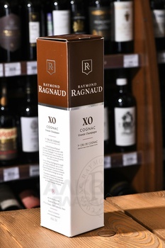 Raymond Ragnaud XO Premier Cru Grande Champagne - коньяк Реймонд Раньо ХО Гран Шампань Премье Крю 0.5 л в п/у