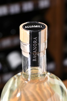 Aguamiel Bacanora Blanco - мескаль Агуамиэль Баканора Бланко 0.7 л