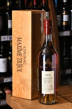 Maxime Trijol Fins Bois - коньяк Максим Трижоль Фин Буа 1974 год 0.7 л в д/у
