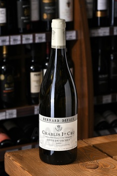 Bernard Defaix Chablis Premier Cru Cote de Lechet - вино Бернар Дефе Шабли Премье Крю Кот де Леше 0.75 л белое сухое