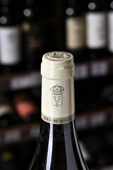 Bernard Defaix Chablis Premier Cru Cote de Lechet - вино Бернар Дефе Шабли Премье Крю Кот де Леше 0.75 л белое сухое