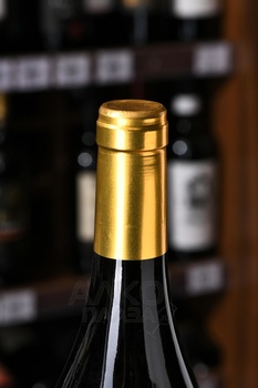 Castelfeder Kerner Lahn - вино Кастельфедер Кернер Лан 0.75 л белое сухое