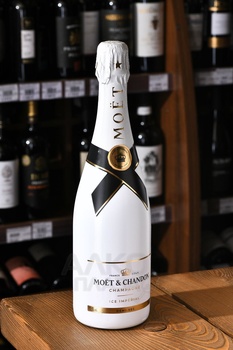Moet & Chandon Ice Imperial - шампанское Моэт и Шандон Айс Империаль 0.75 л