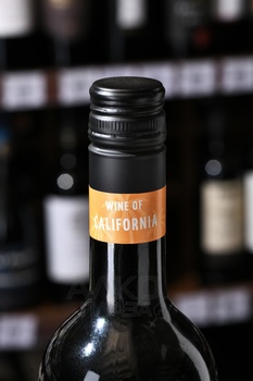 Santa Monica Cabernet Sauvignon - вино Санта Моника Каберне Совиньон 2020 год 0.75 л красное сухое