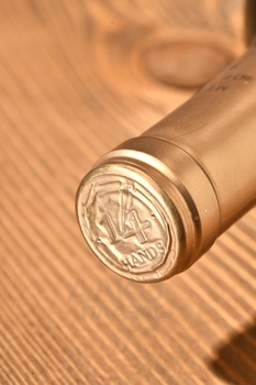 14 Hands Cabernet Sauvignon Columbia Valley - вино 14 Хендс Каберне Совиньон Коламбиа Вэлли 2018 год 0.75 л красное полусухое