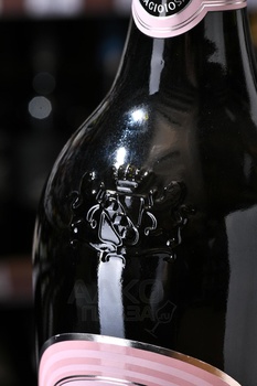 La Gioiosa Rosea Rose Brut - игристое вино Ла Джойоза Розеа Розе Брют 0.75 л