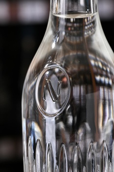 Niki Pure - водка Ники Пьюр 0.5 л