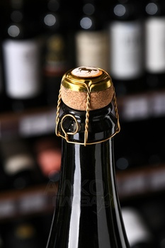 Вино игристое Арпачино Алиготе 0.75 л белое экстра брют