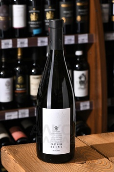 Usadba Divnomorskoe East Hill Blend - вино Усадьба Дивноморское Восточный Склон 0.75 л белое сухое