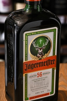 Jagermeister - ликер Ягермайстер 0.7 л