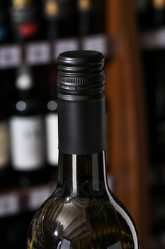 Koncho & Co Kisi - вино Кончо и Ко Киси 0.75 л белое полусладкое