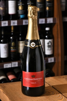 Chateau Dereszla Methode Traditionnelle Tokaji Brut - вино игристое Шато Дересла Метод Традисьонель Токай Брют 0.75 л белое брют