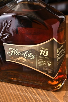 Flor de Cana Centenario Gold 18 years - ром Флор де Канья Сентенарио Голд 18 лет 0.75 л