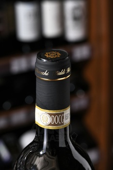 Fattoria Pogni Chianti - вино Кьянти Фаттория Поньи 0.75 л красное сухое