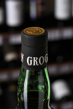 Grogan 3 Years Old - виски Гроган 3 года 0.7 л