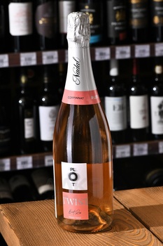 Nadal Plot Twist Rose Corpinnat - вино игристое Корпиннат Надаль Плот Твист Розе 0.75 л розовое брют