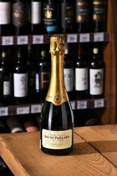 Bruno Paillard Premiere Cuvee Extra Brut - шампанское Брюно Пайар Премье Кюве Экстра Брют 0.375 л