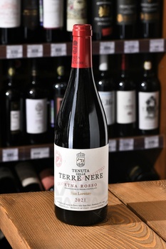 Terre Nere Etna Rosso San Lorenzo DOC - вино Терре Нере Этна Россо Сан Лоренцо ДОК 0.75 л красное сухое