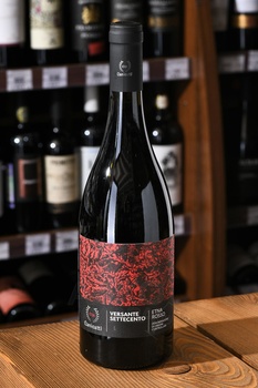 Canicatti Versante Settecento Etna - вино Каникатти Версанте Сеттеченто Этна 0.75 л красное сухое