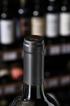 Volcanes Reserva Carmenere - вино Вулканес Резерва Карменер 2022 год 0.75 л красное сухое