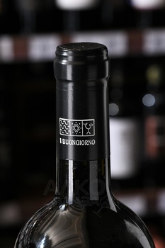 I Buongiorno Nicolaus - вино И Буонджорно Николаус 2018 год 0.75 л красное полусухое