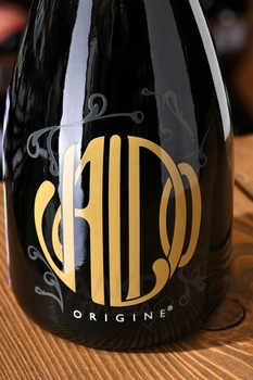 Valdo Origine Brut - вино игристое Вальдо Ориджине Брют 0.75 л