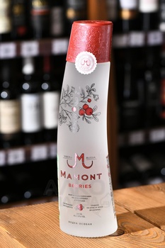 Mamont Berries - водка Мамонт Беррис 0.5 л