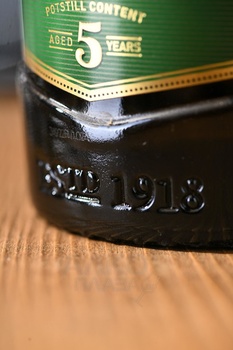 Brandy KWV 5 YO - бренди КВВ 5 лет 0.75 л