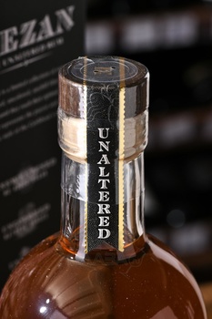 Mezan Chiriqui - ром Мезан Чирики 0.7 л в п/у