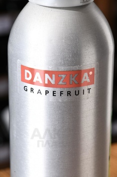 Danzka Grapefruit - водка Данска Грейпфрут 0.7 л