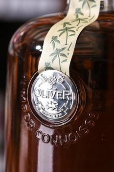 Puntacana clab Muy Viejo Oliver - ром Пунтакана Клаб Муи Вьехо Оливер 0.7 л