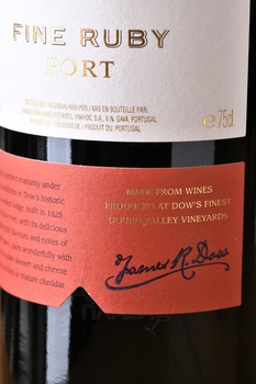 Dow`s Fine Ruby - портвейн Доуз Файн Руби 0.75 л
