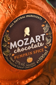 Mozart Chocolate Cream Pumpkin Spice - ликер Моцарт шоколадный с пряной тыквой 0.5 л