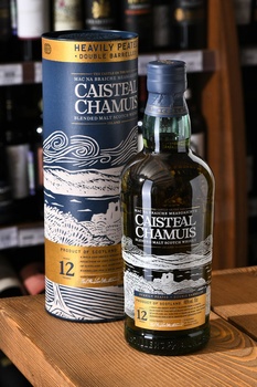 Castle Chamuis 12 Year Old - виски солодовый Касл Камус 12 лет 0.7 л в тубе