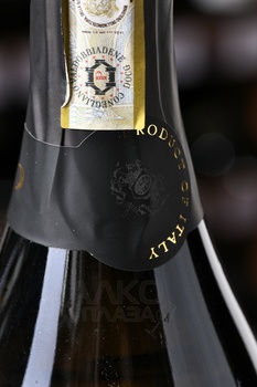 De Bernard Valdobbiadene Prosecco Superiore Brut Millesimato - вино игристое Де Бернар Вальдоббьядене Просекко Супериоре Брют Миллезимато 0.75 л белое брют