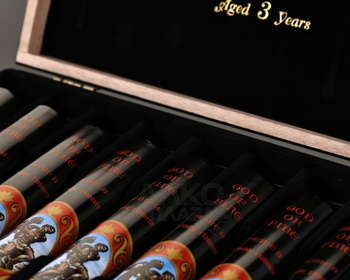 God of Fire Serie B Double Robusto Tubos - сигары Год оф Фаер Серия Б Дабл Робусто тубос