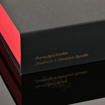 FFOX Fuente Fuente OpusX Story Black - сигары ФФокс Фуенте Фуенте Опус Х Стори Блэк набор