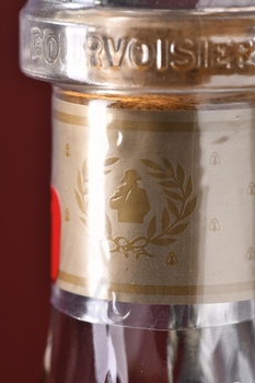 Courvoisier Extra - коньяк Курвуазье Экстра 0.7 л в п/у