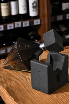 Muja Rosapetra - виски Муйа Росапетра 0.5 л в п/у