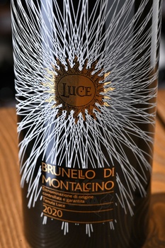 Luce Brunello di Montalcino - вино Люче Брунелло Ди Монтальчино 0.75 л красное сухое