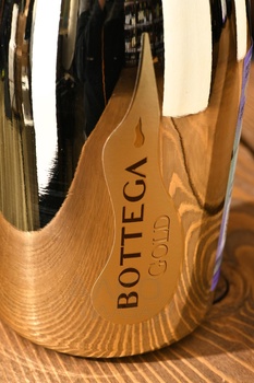 Bottega Gold Prosecco Brut - вино игристое Боттега Голд Просекко Брют 2023 год 0.75 л белое брют