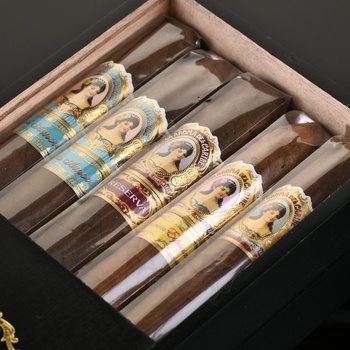 La Aroma Del Caribe Sampler - сигары Ла Арома Дель Карибе Семплер набор