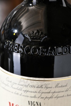 Marchesi de Frescobaldi Montesodi Chianti Rufina Riserva - вино Маркези де Фрескобальди Монтесоди Риезерва Кьянти Руфина 0.75 л красное сухое