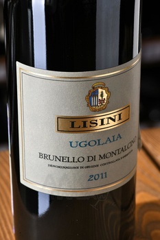 Lisini Brunello di Montalcino Ugolaia - вино Лизини Брунелло ди Монтальчино Уголайа 0.75 л красное сухое