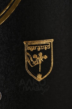 Caparzo Brunello di Montalcino Riserva DOCG - вино Капарцо Брунелло ди Монтальчино Ризерва ДОКГ 0.75 л красное сухое